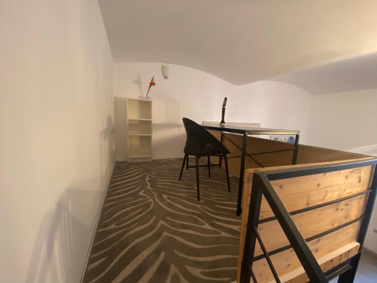 Charming Loft In Margareten District Of Apartment Wien